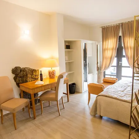 Miramare Apartments&Suites-3